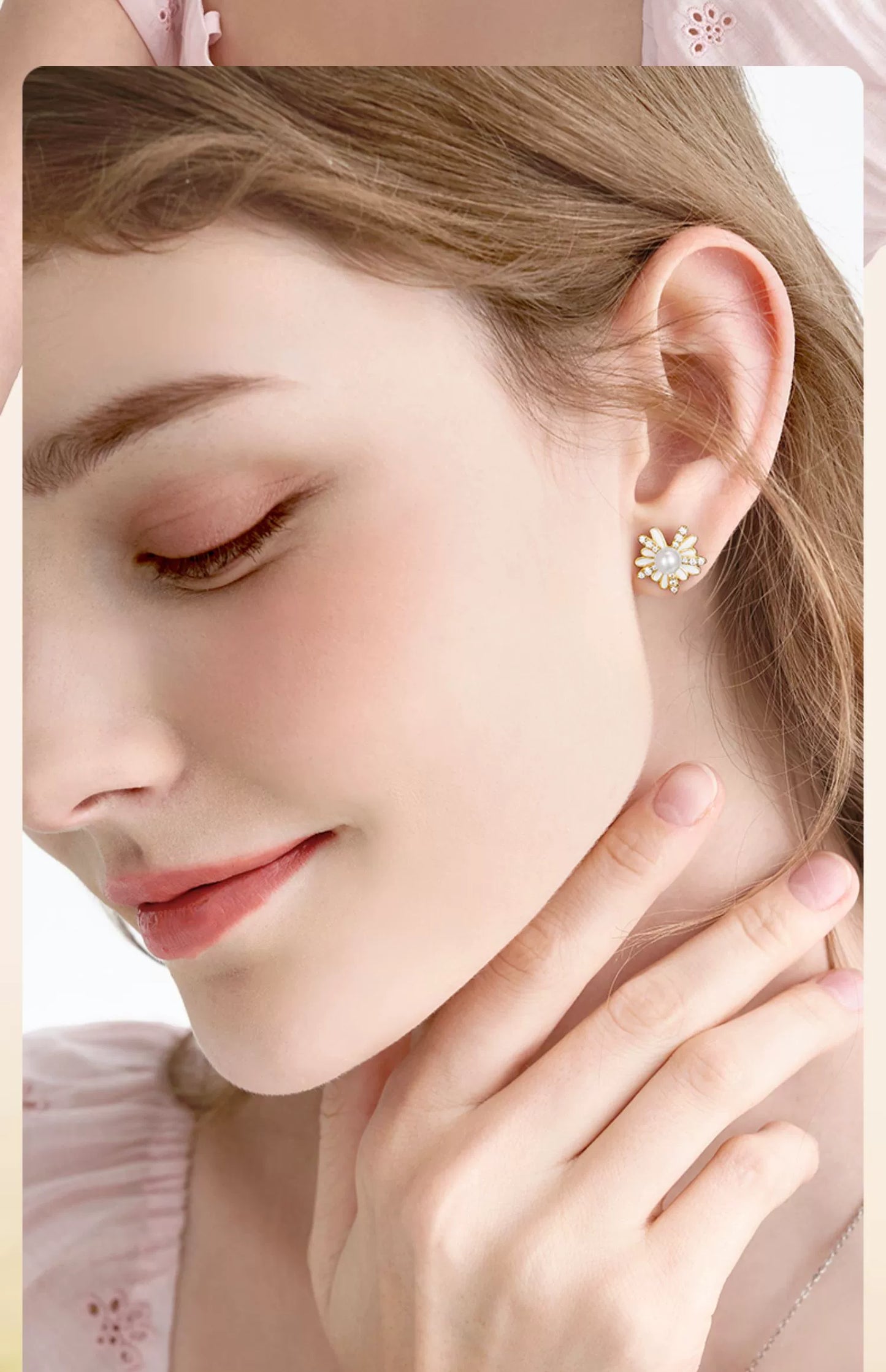 Daisy Pearl 925 Sterling Silver Stud Earrings